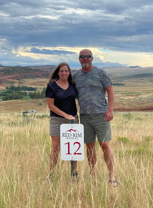 Chiropractor Montrose CO Tyler Mason And Kelli Mason Outside HP Tyler Mason And Kelli Mason outside.